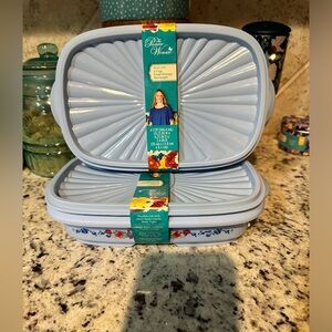 The Pioneer Woman Plastic Storage Container with Lid, Heritage Floral set of 2